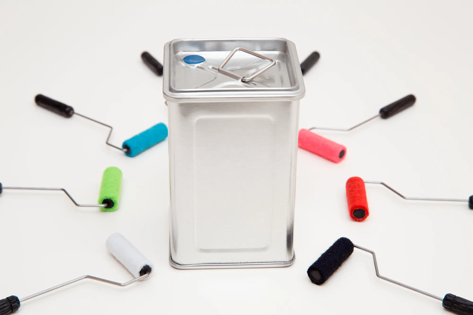 外壁塗装に使われる塗料の基礎知識